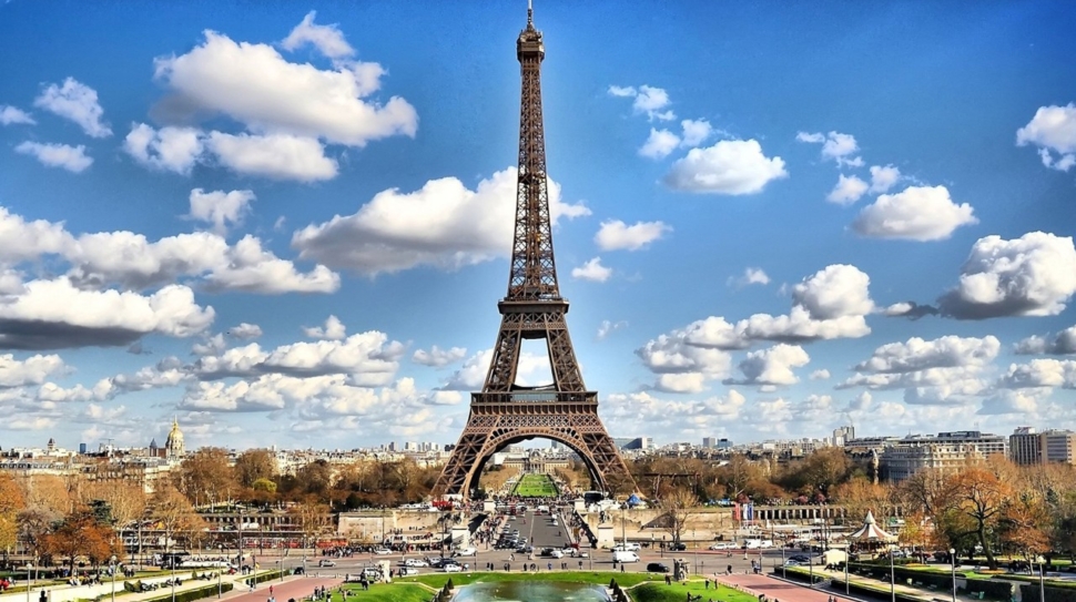 Paris's famous Eiffel Tower